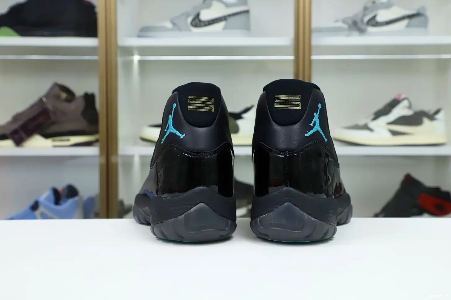 RETRO 11 GAMMA AIR Kimikick BLUE JORDAN 0709